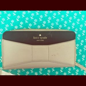 Kate spade wallet. Used